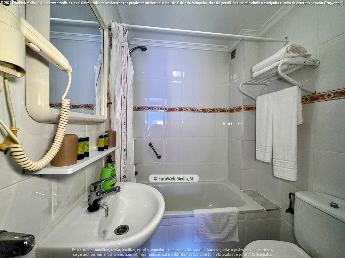 Habitación 205