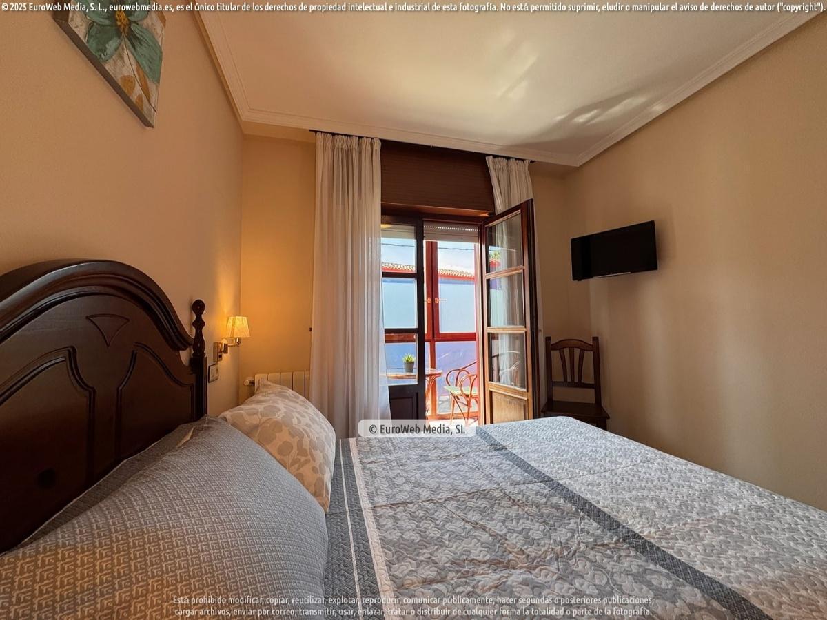 Habitación 203