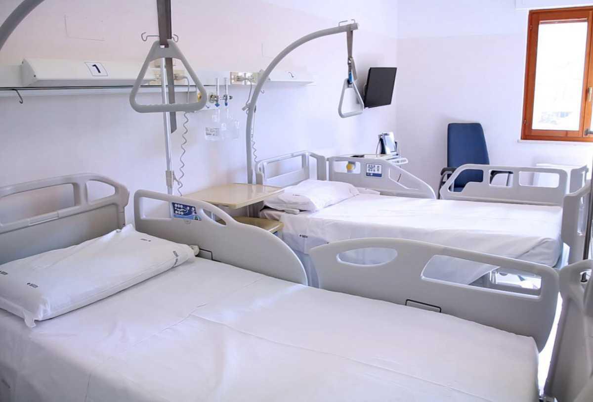 Pronto Soccorso - Azienda Ospedaliero Universitaria "Renato Dulbecco"