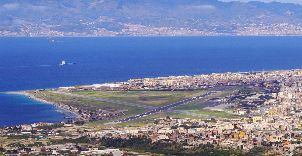 Aeroporto dello Stretto "Tito Minniti"