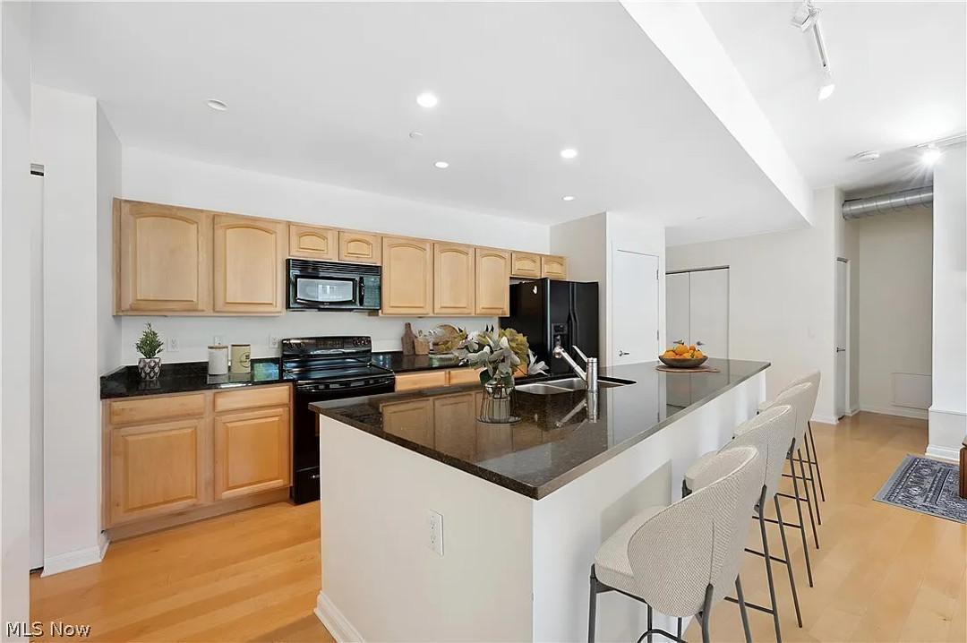 2079 Random Rd 2079 Random Rd