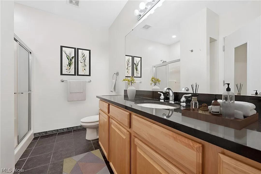 2079 Random Rd 2079 Random Rd