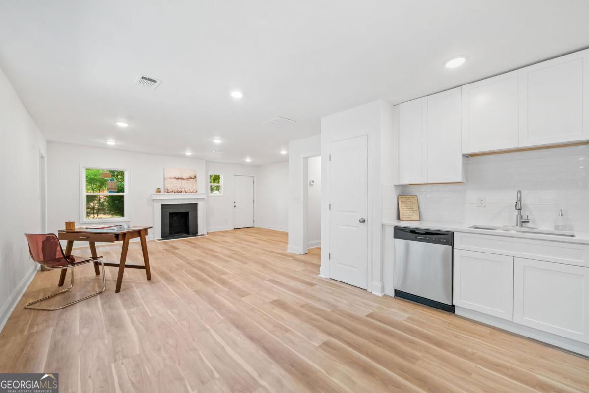 2000 Cascade Rd SW 2000 Cascade Rd SW