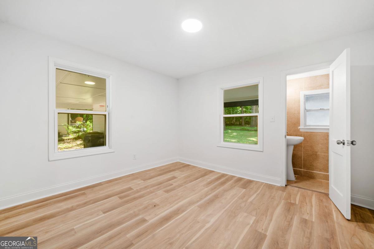 2000 Cascade Rd SW 2000 Cascade Rd SW