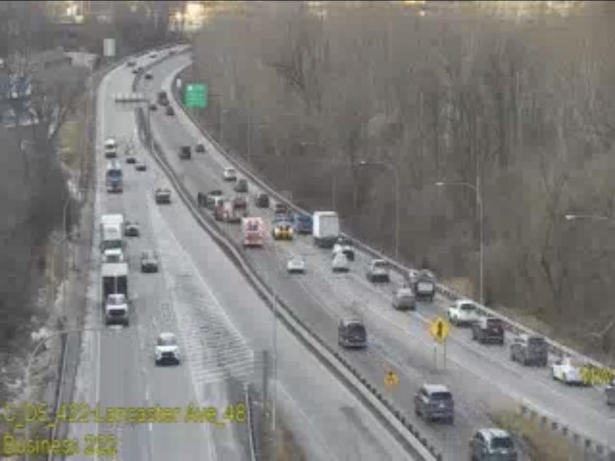 Reading: Accident on 422 West Reading: Accident on 422 West