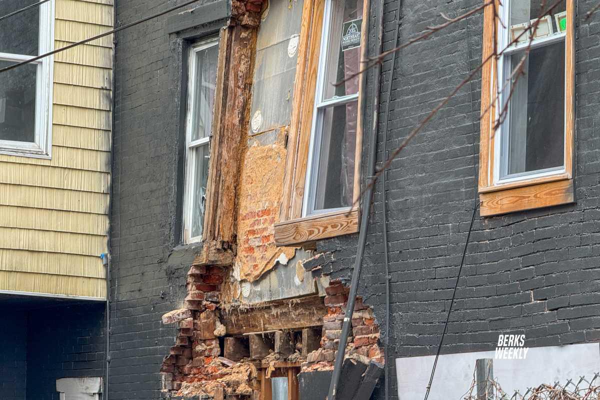 Reading: Report of Building Collapse 