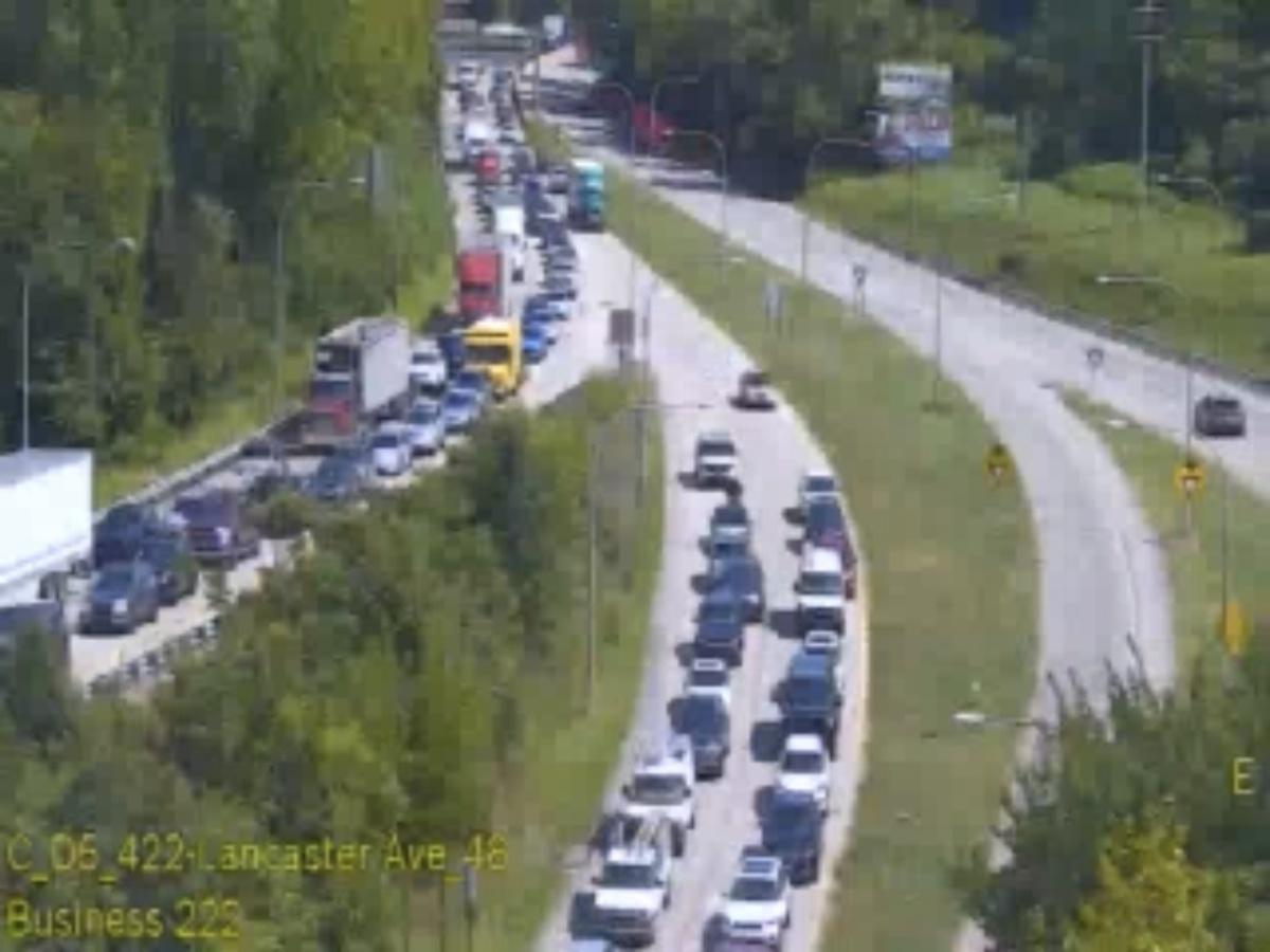 Reading: Accident on 422 East and West