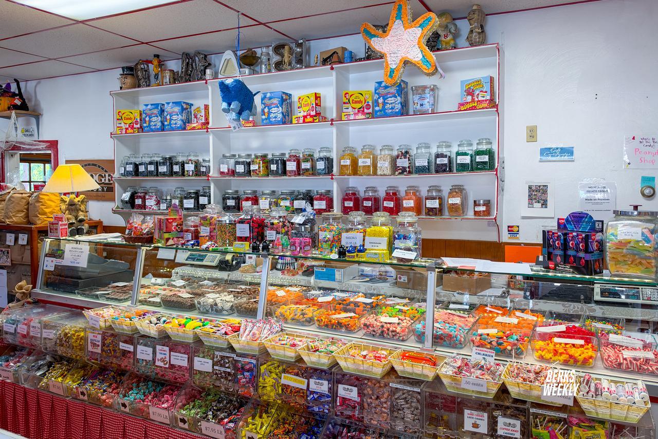 Port Clinton Peanut Shop