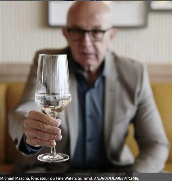 «C’est de la pluie tombée il y a 4000 ans» : quand les eaux de prestige défient les grands crus