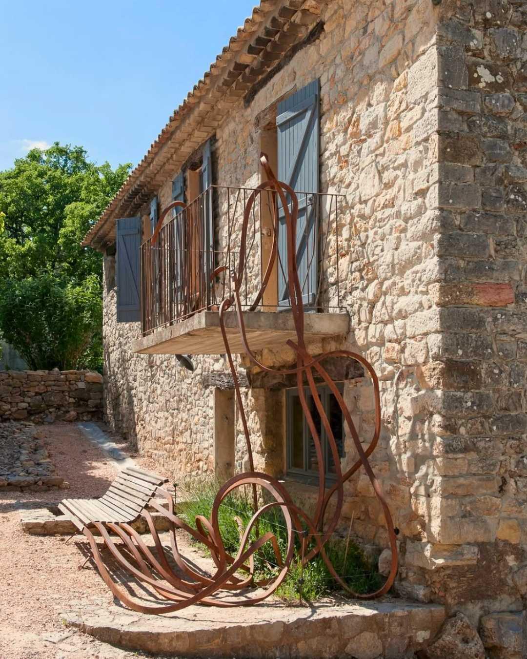 "Plus belle la vigne" à la Commanderie de Peyrassol "Plus belle la vigne" à la Commanderie de Peyrassol