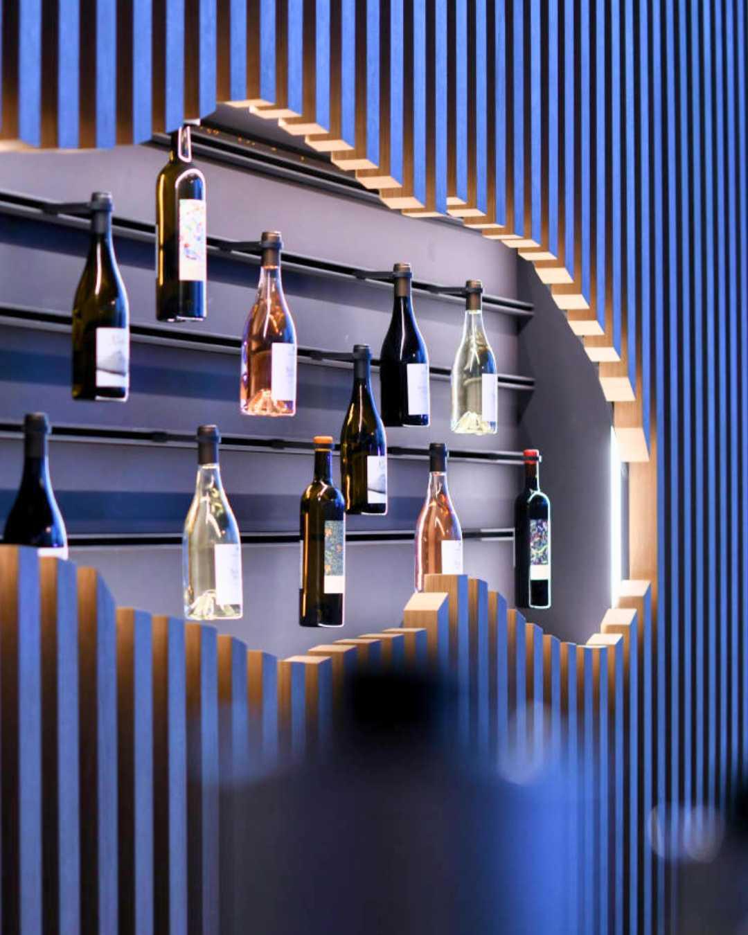 Domaine Tour Campanets : Femme jusqu'au bout du vin Domaine Tour Campanets : Femme jusqu'au bout du vin