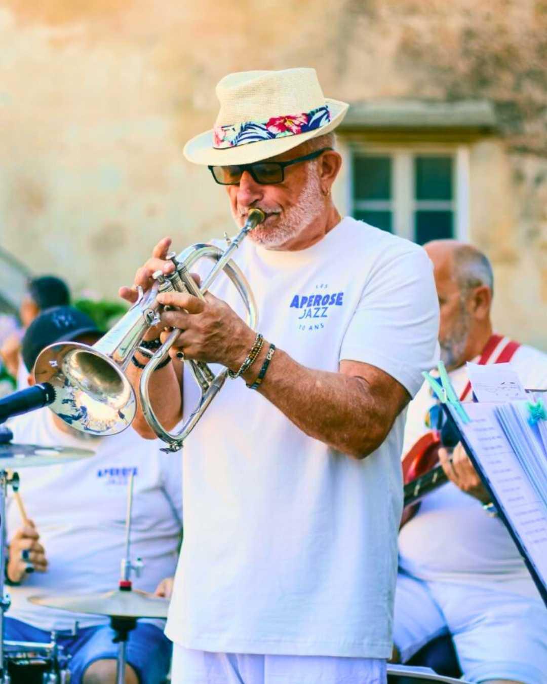 Verre sur mer au Château de Brégançon Verre sur mer au Château de Brégançon