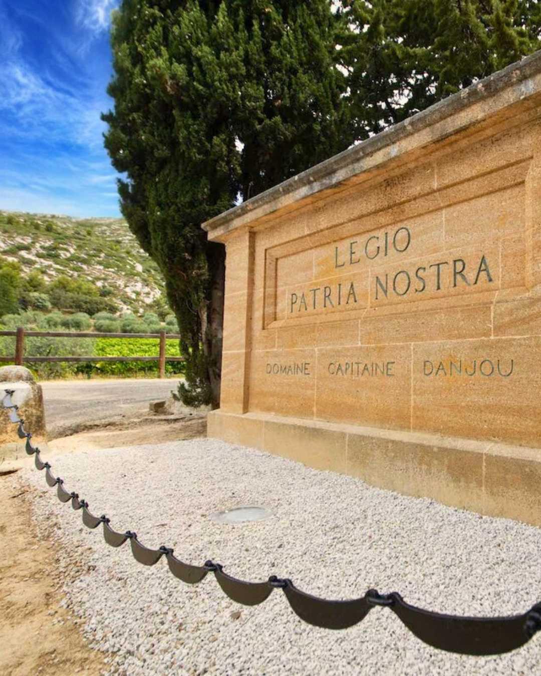 Domaine Capitaine Danjout : «Tiens, voilà du bon vin !» Domaine Capitaine Danjout : «Tiens, voilà du bon vin !»