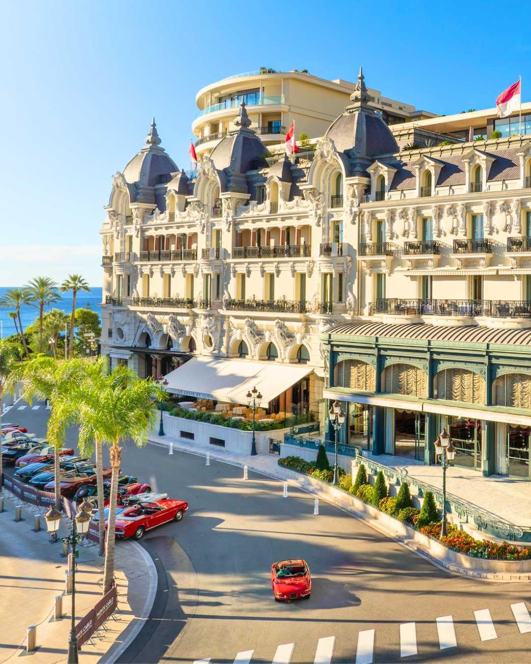 À Monaco : Sous le palais, la cave 