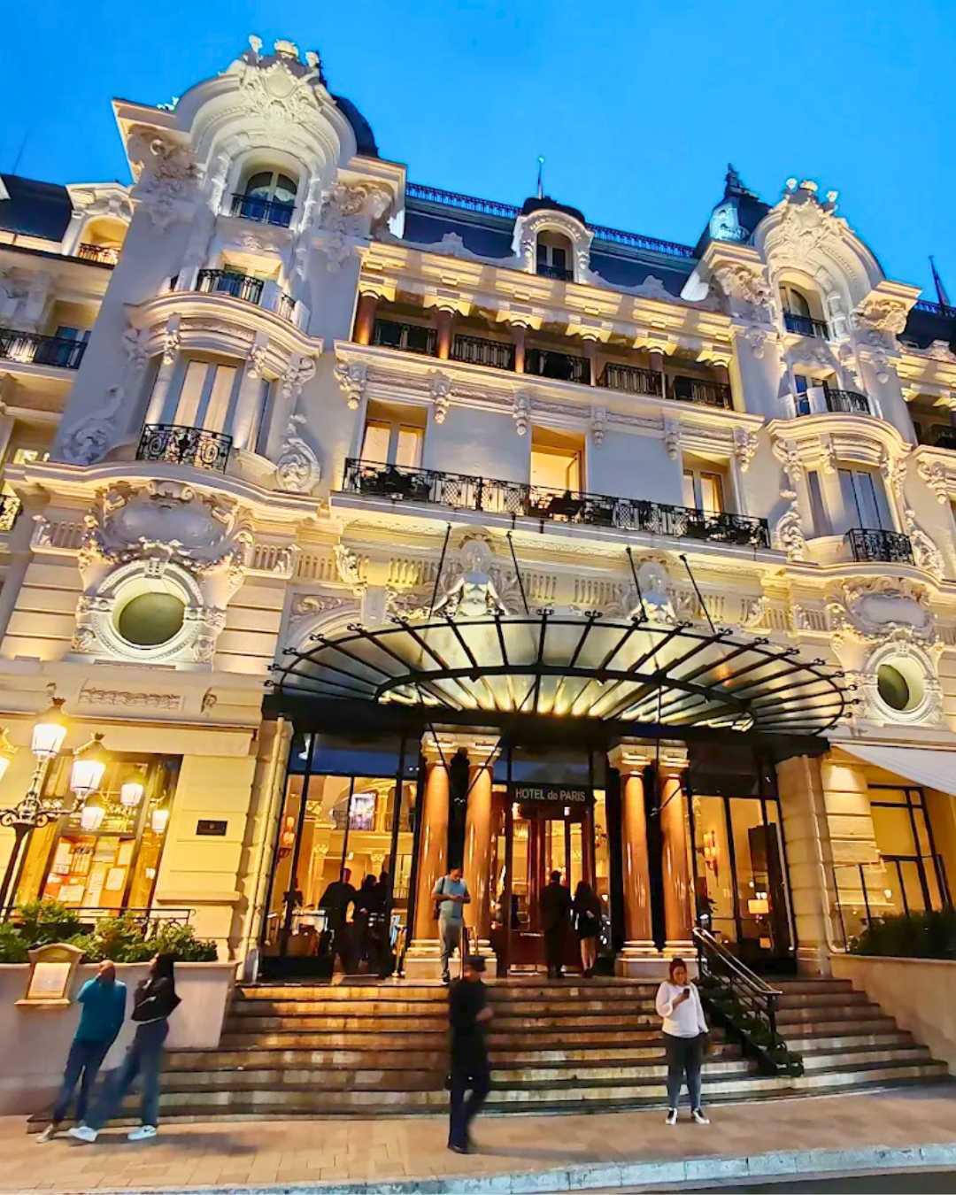 À Monaco : Sous le palais, la cave À Monaco : Sous le palais, la cave