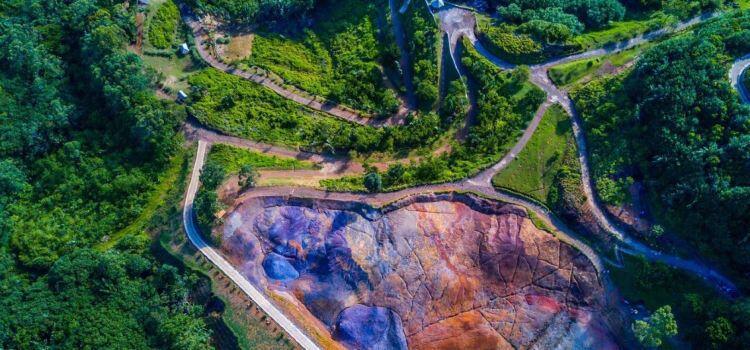 LA VALLÉE DES COULEURS