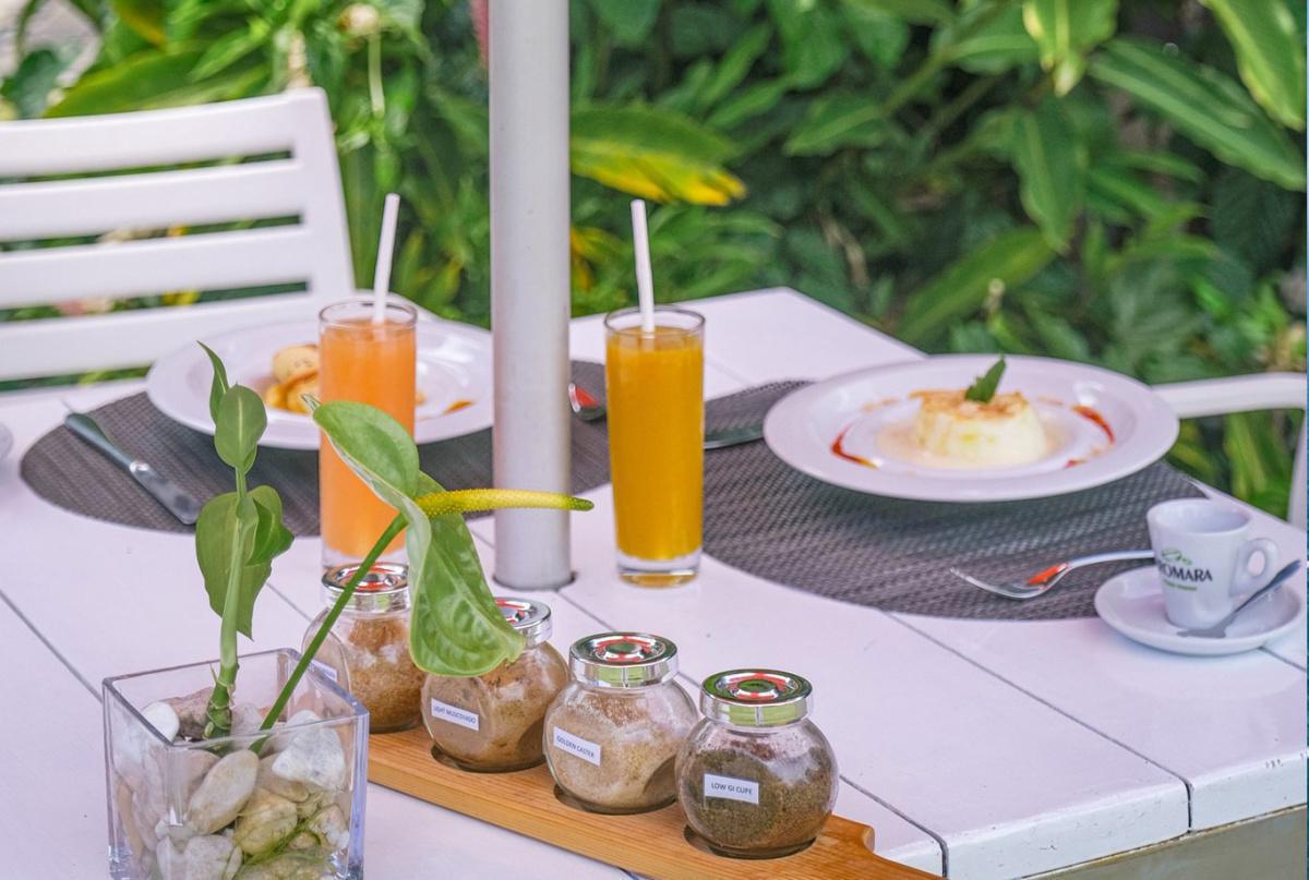 SUBMERGED SEA-CRETS SUBMERGED SEA-CRETS