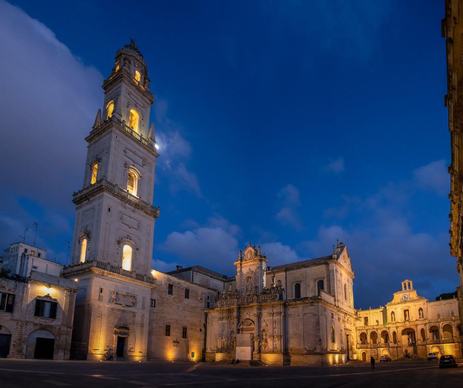 Lecce di Notte: Atmosfera Magica e Birre Artigianali al Road 66 Lecce di Notte: Atmosfera Magica e Birre Artigianali al Road 66