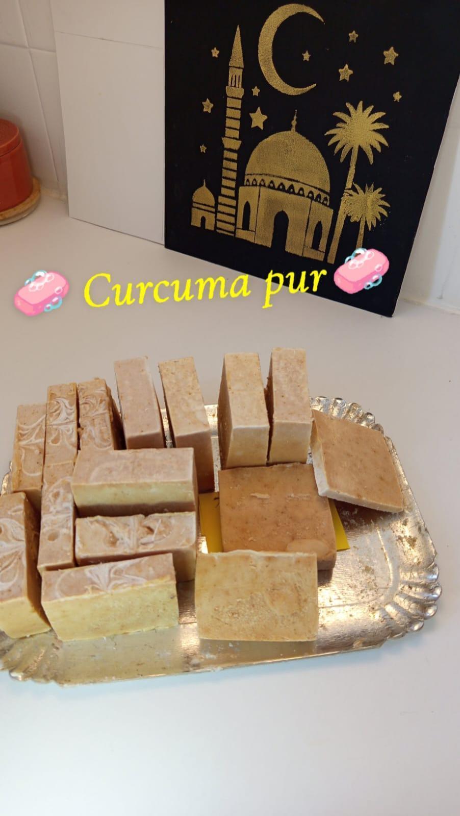Savons artisanaux naturels – À partir de 5 € 