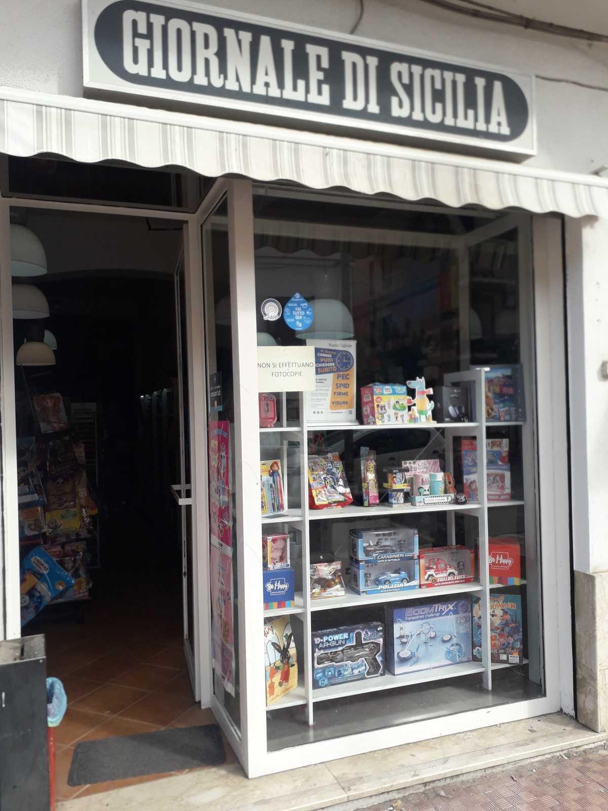 Edicola cartoleria 
