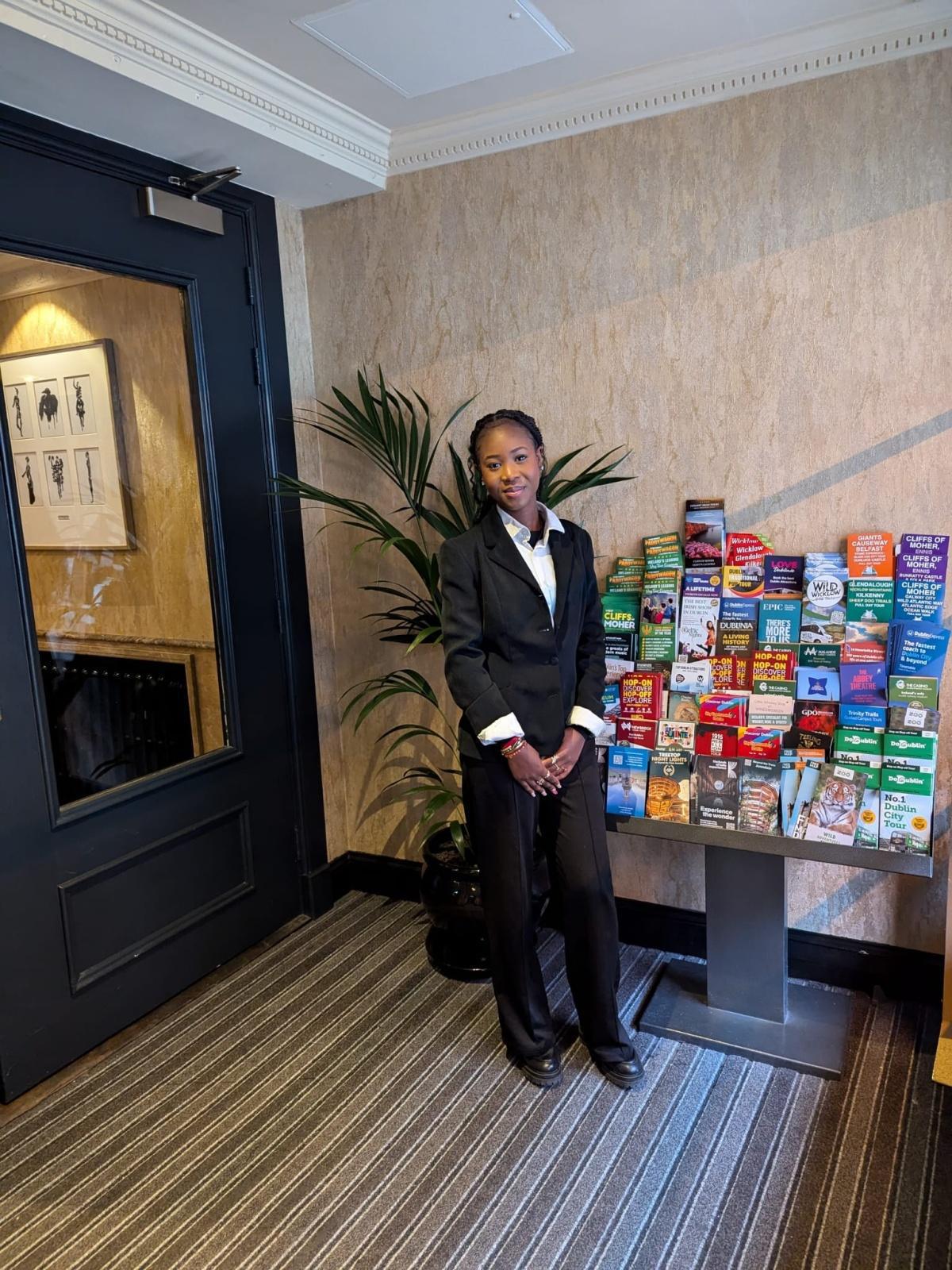 Trois élèves de notre LP en stage 3 semaines à Dublin (Irlande) Trois élèves de notre LP en stage 3 semaines à Dublin (Irlande)