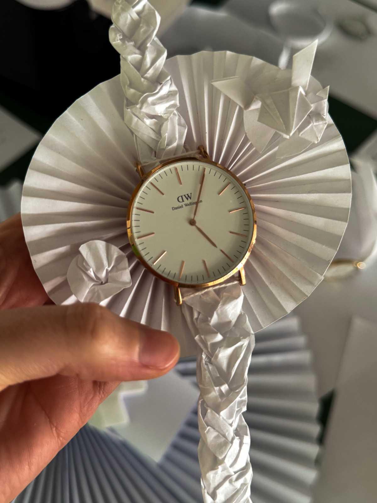 PROJET PRÊT À PLIER - Le mariage de l'origami et de l'horlogerie PROJET PRÊT À PLIER - Le mariage de l'origami et de l'horlogerie