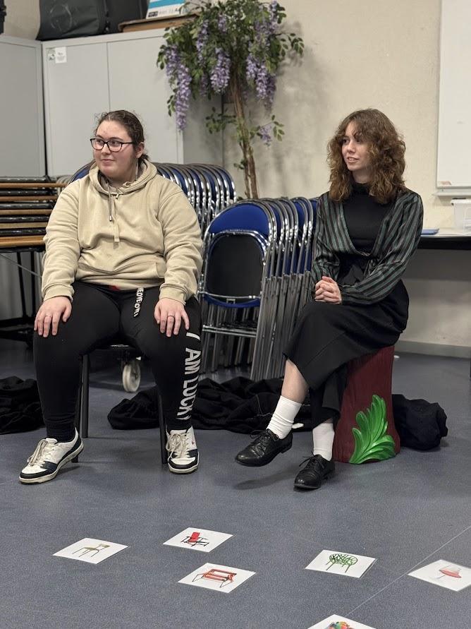 L'EXPÉRIENCE DESIGN : 10 chaises, 10 designers. Les 9 et 10 janvier 2025 L'EXPÉRIENCE DESIGN : 10 chaises, 10 designers. Les 9 et 10 janvier 2025