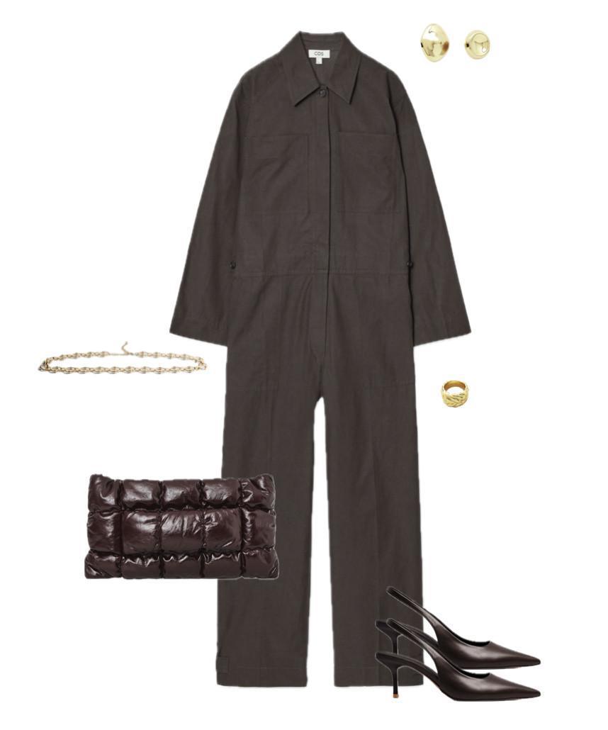Outfit with a jumpsuit and accent accessories