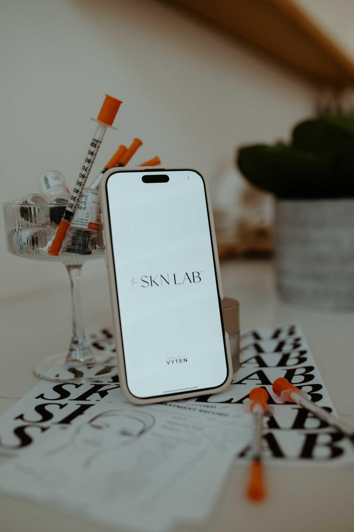 5 Signs It’s Time for Botox (And Why It’s Not Just for Wrinkles!) 5 Signs It’s Time for Botox (And Why It’s Not Just for Wrinkles!)