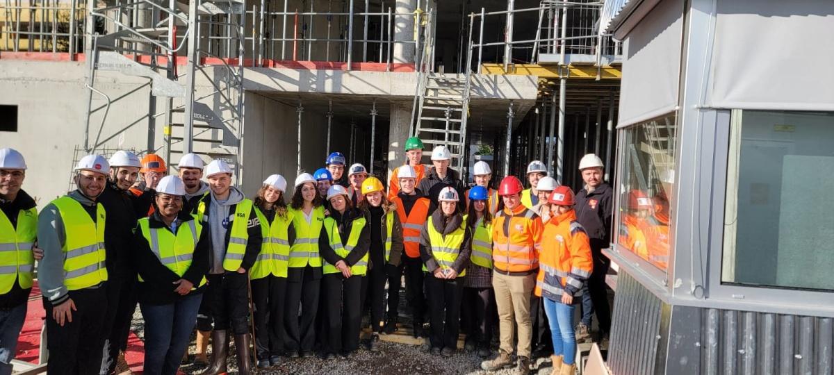 GROUPE GB - L'INSA visite le chantier de Air Fonta