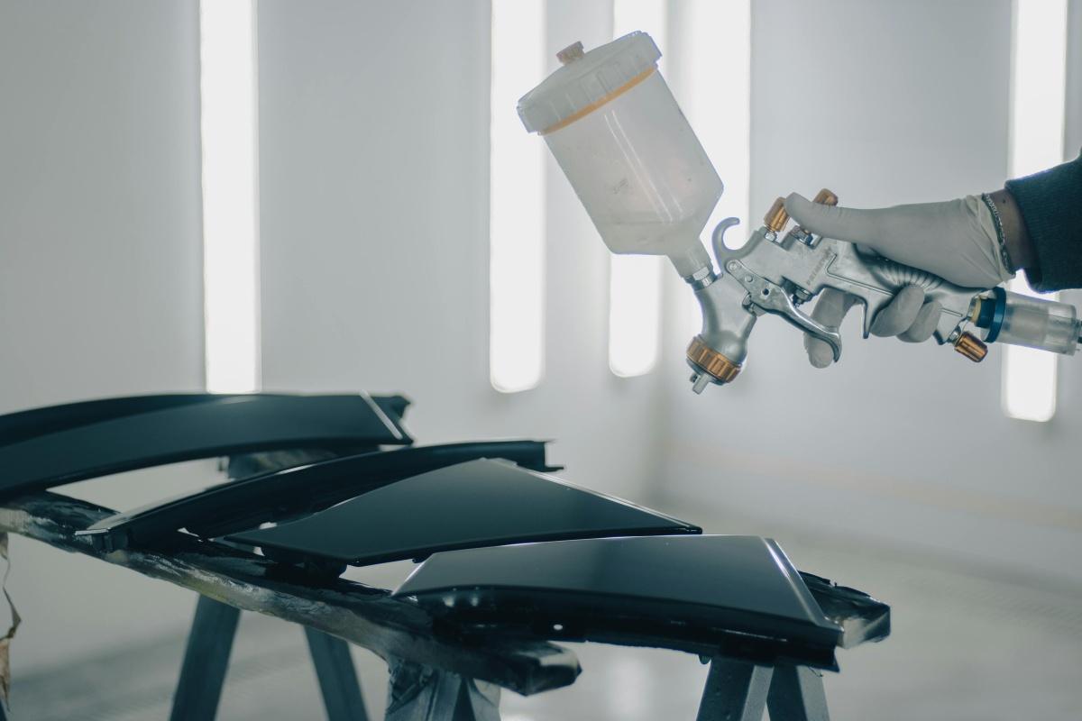 SX/BP: InFOs / Nouvelle usine de PEINTURE 