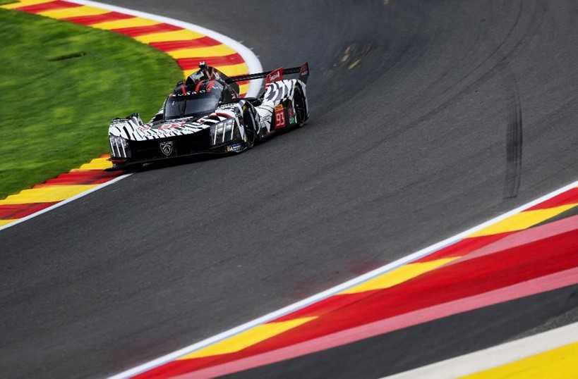  JAKOBSEN OFFRE LA PREMIERE POLE POSITION A PEUGEOT EN FIA WEC 6H DE SPA-FRANCORCHAMPS.