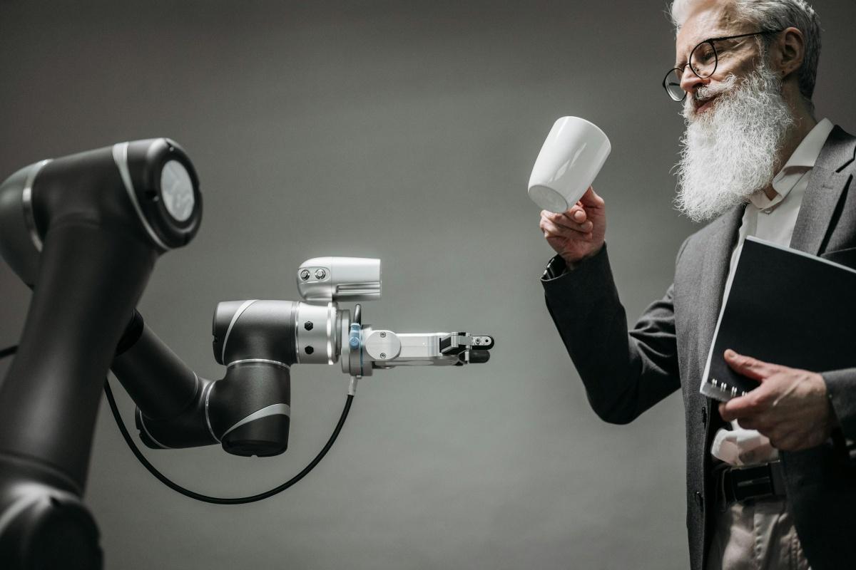 MULHOUSE: FONDERIE - Pinces robots EB et portiques