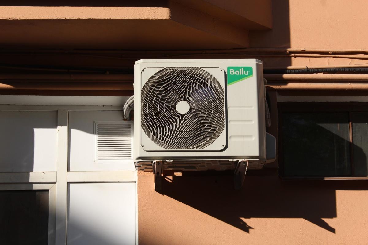 MU: FORGE PHA IL FAIT CHAUD