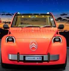 LA « NOUVELLE 2CV » : UNE ICÔNE FRANÇAISE… SANS LA FRANCE !?!