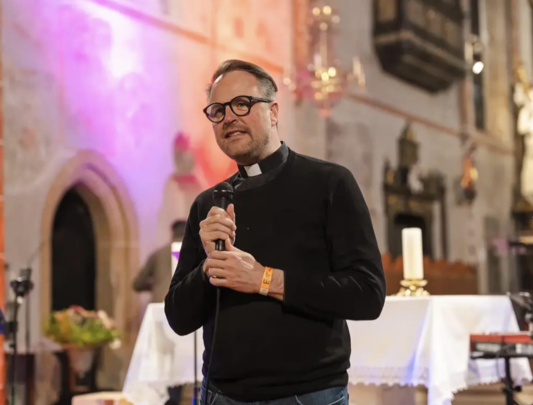 WhatsApp Image 2026-04-26 at 09.39.28-32