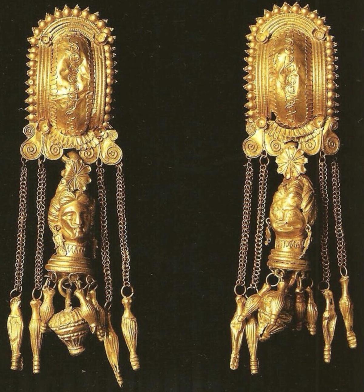 Les Etrusques Les Etrusques