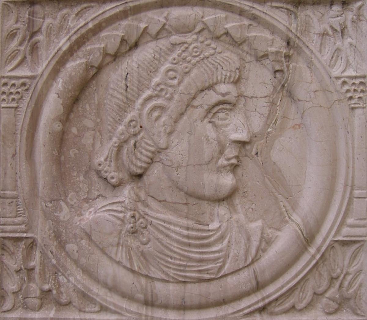 La Dynastie des Valentiniens La Dynastie des Valentiniens