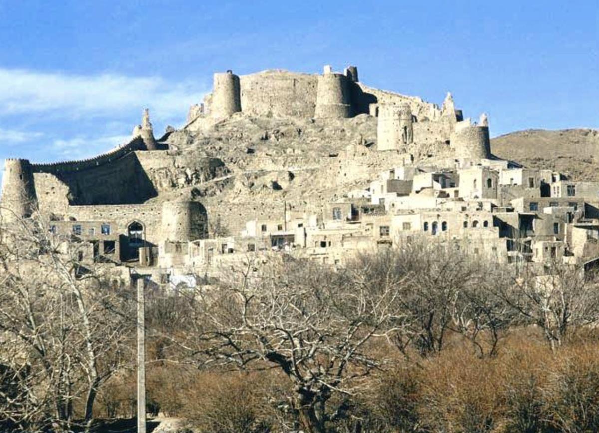 Les Nizârites : L’Ordre Secret des Assassins