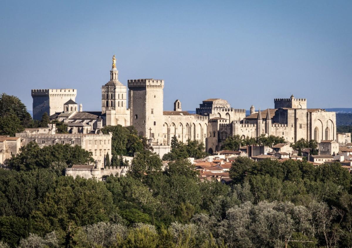 Philippe IV le Bel : Le bâtisseur d’un État moderne Philippe IV le Bel : Le bâtisseur d’un État moderne