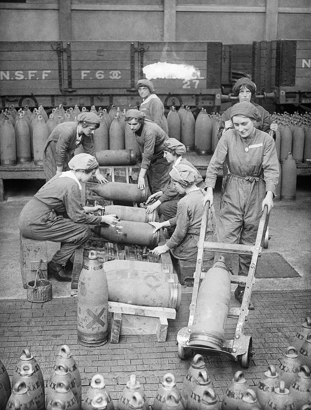 1916 : Verdun, la Somme, une Guerre Totale 1916 : Verdun, la Somme, une Guerre Totale