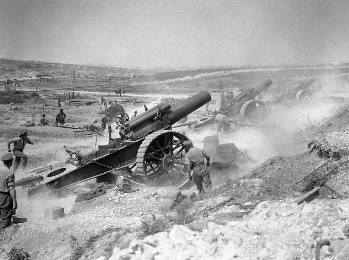 1916 : Verdun, la Somme, une Guerre Totale 1916 : Verdun, la Somme, une Guerre Totale