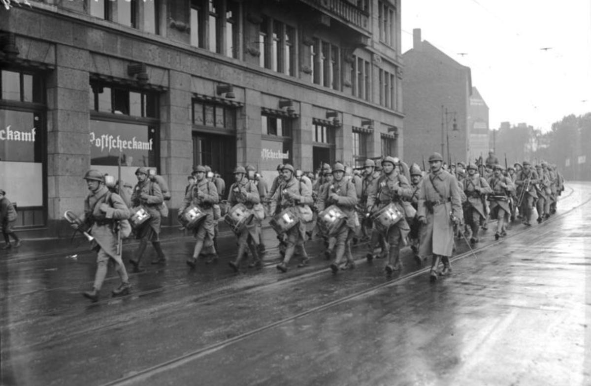 1918-1920 : Faire la Paix 1918-1920 : Faire la Paix