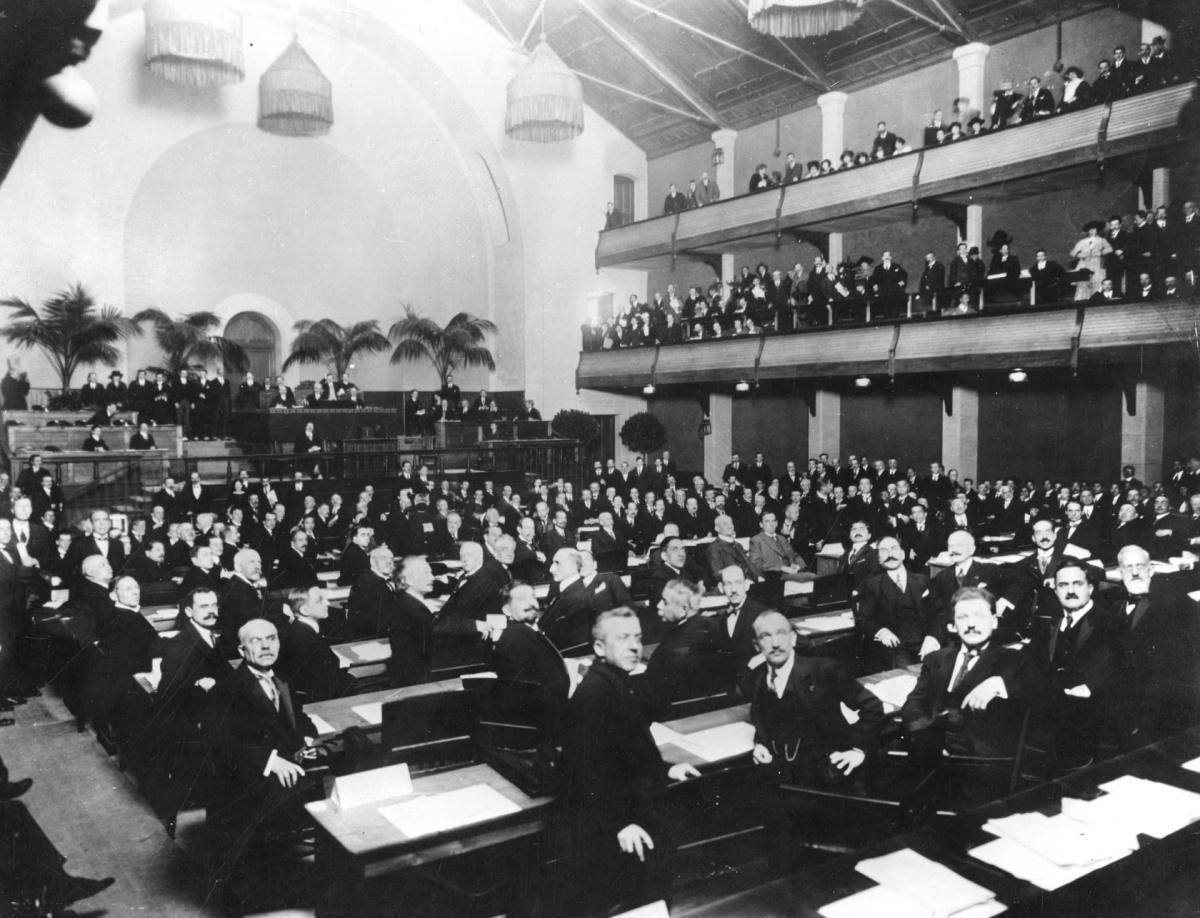 La Société des Nations : l'espoir d'un monde nouveau La Société des Nations : l'espoir d'un monde nouveau