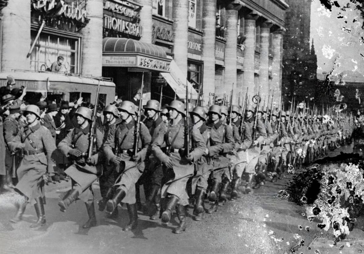 1933-1938 : Hitler impose son rythme 1933-1938 : Hitler impose son rythme