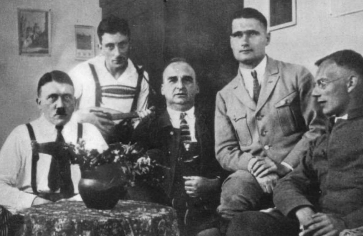 La Montée du Nazisme en Allemagne La Montée du Nazisme en Allemagne