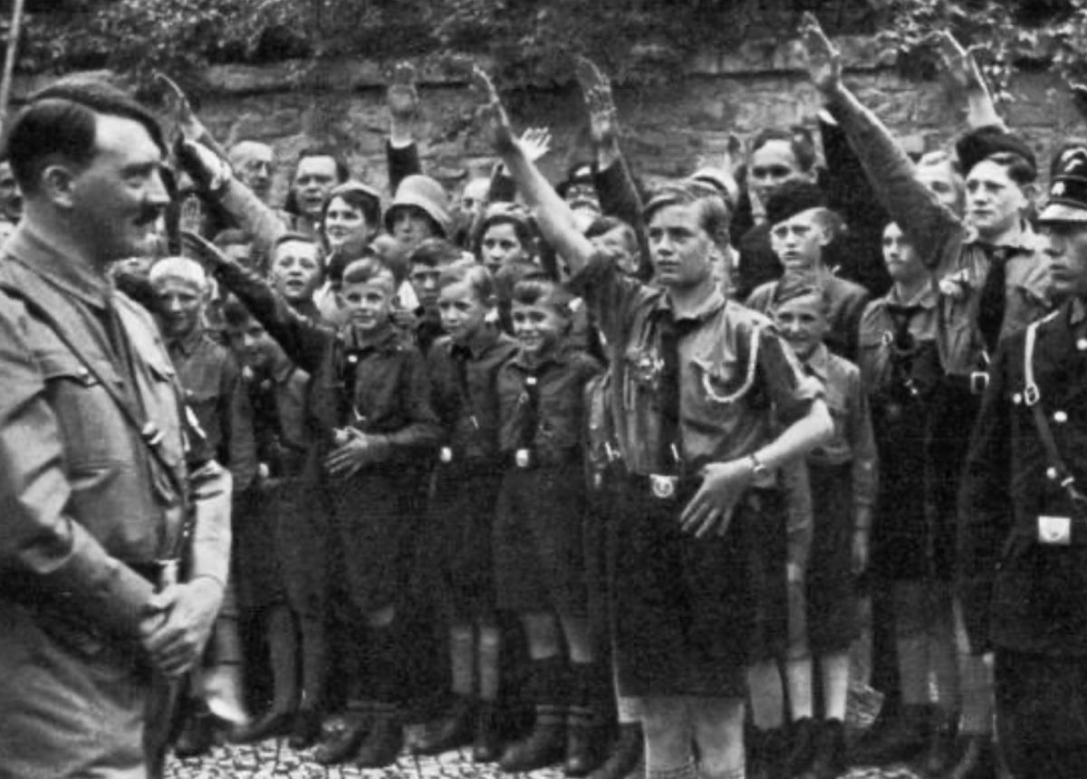 La Montée du Nazisme en Allemagne La Montée du Nazisme en Allemagne