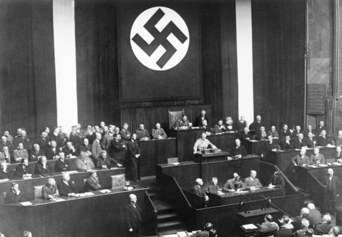 La Montée du Nazisme en Allemagne La Montée du Nazisme en Allemagne