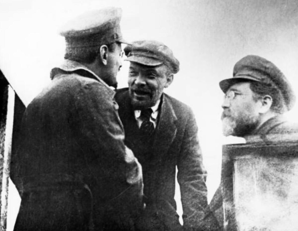 La Révolution Russe La Révolution Russe