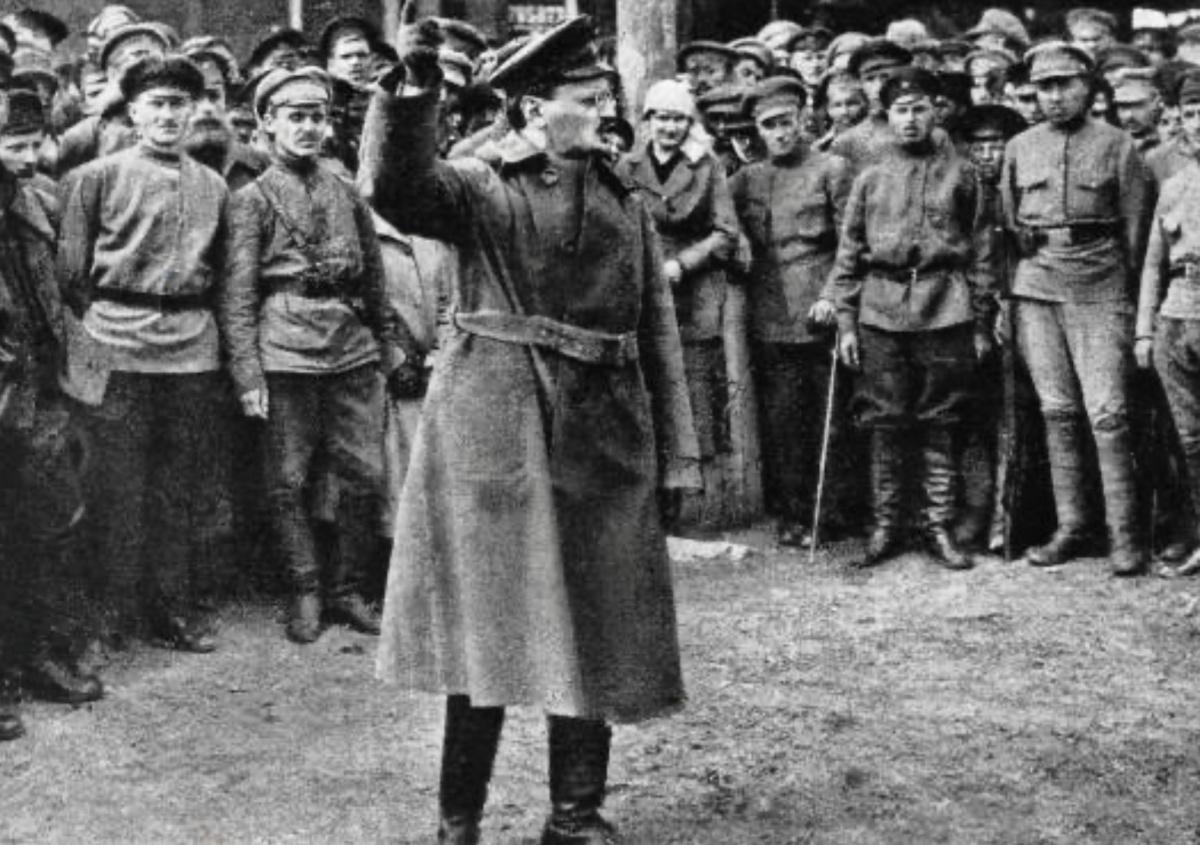 1924-1929 : luttes intestines